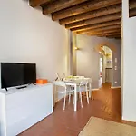 La Maison 2*