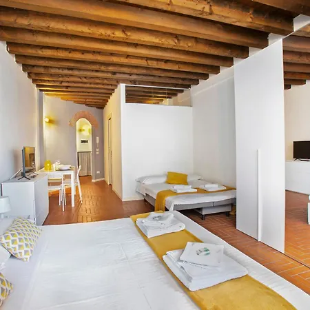Guest house La Maison Bergamo