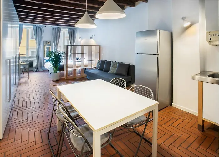 La Maison 2*