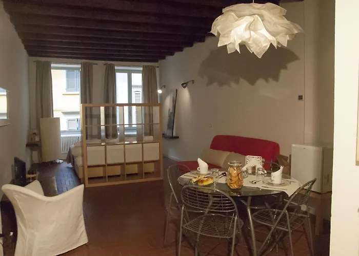 La Maison بيت ضيافة 2*