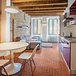 La Maison 2*
