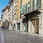 La Maison 2* بيرغامو
